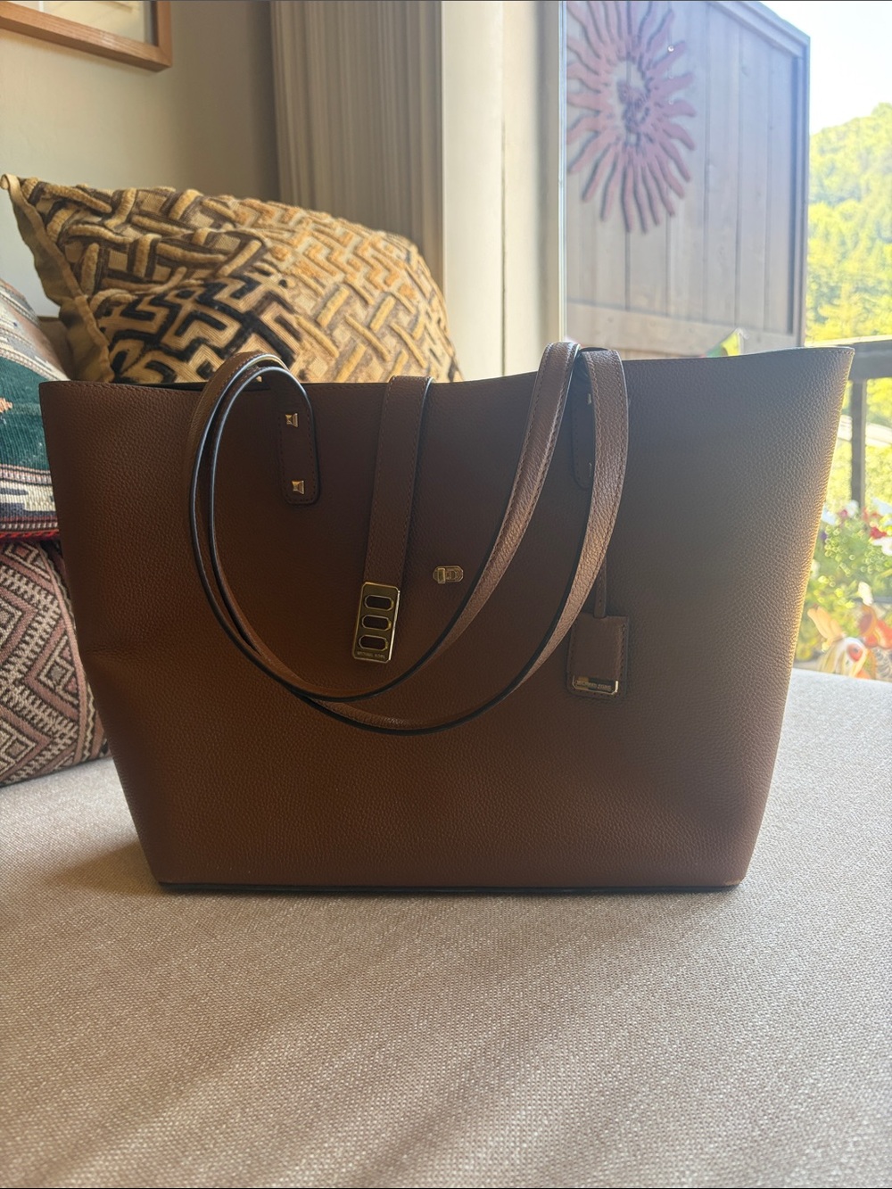NWOT! MICHAEL Michael Kors Chocolate Brown Pebbled Leather Tote w/Gold Hardware